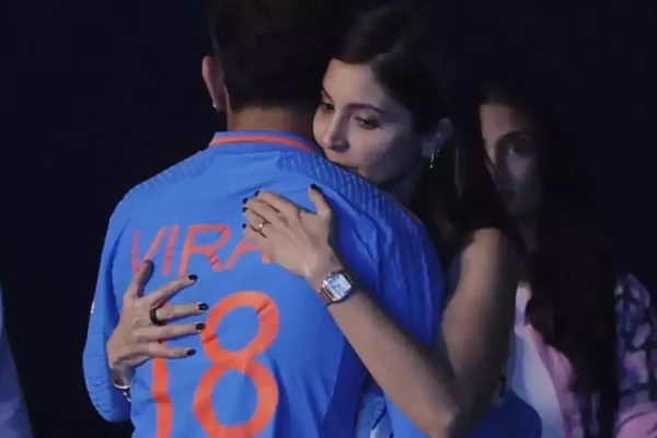 A Touch of Love: Anushka Sharma Comforts Virat Kohli Amidst India’s World Cup Final